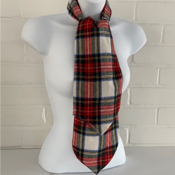 Traditional Classic Old Style Tartan Plaid Christmas Holiday Scarf Scarve - Picture 7 of 9